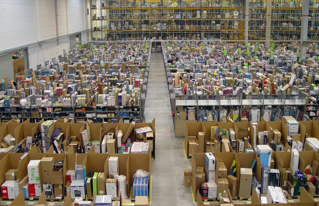 Amazon logistics center in Madrid, Spain. Photo by Álvaro Ibáñez.