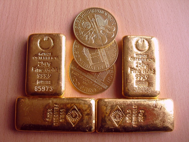gold ingots and gold coins
